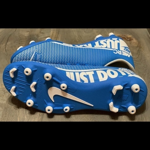 Nike Mercurial 13 Vapor Blue and White Soccer  Cleats - Picture 8 of 9
